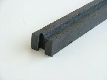 Waste plastic spacer 4t for 50 × 63 × 2500mm