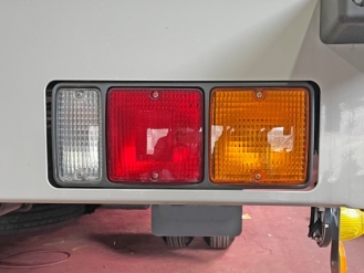 JB LEDテール変換ハーネス ふそう中型2015～ バックランプ一体式用